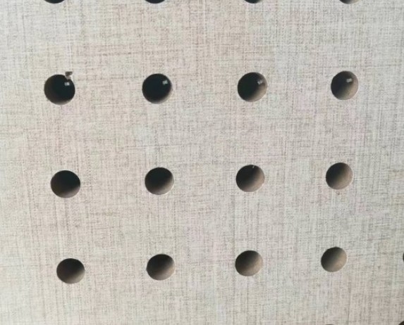 孔木质吸音板,木质吸音板